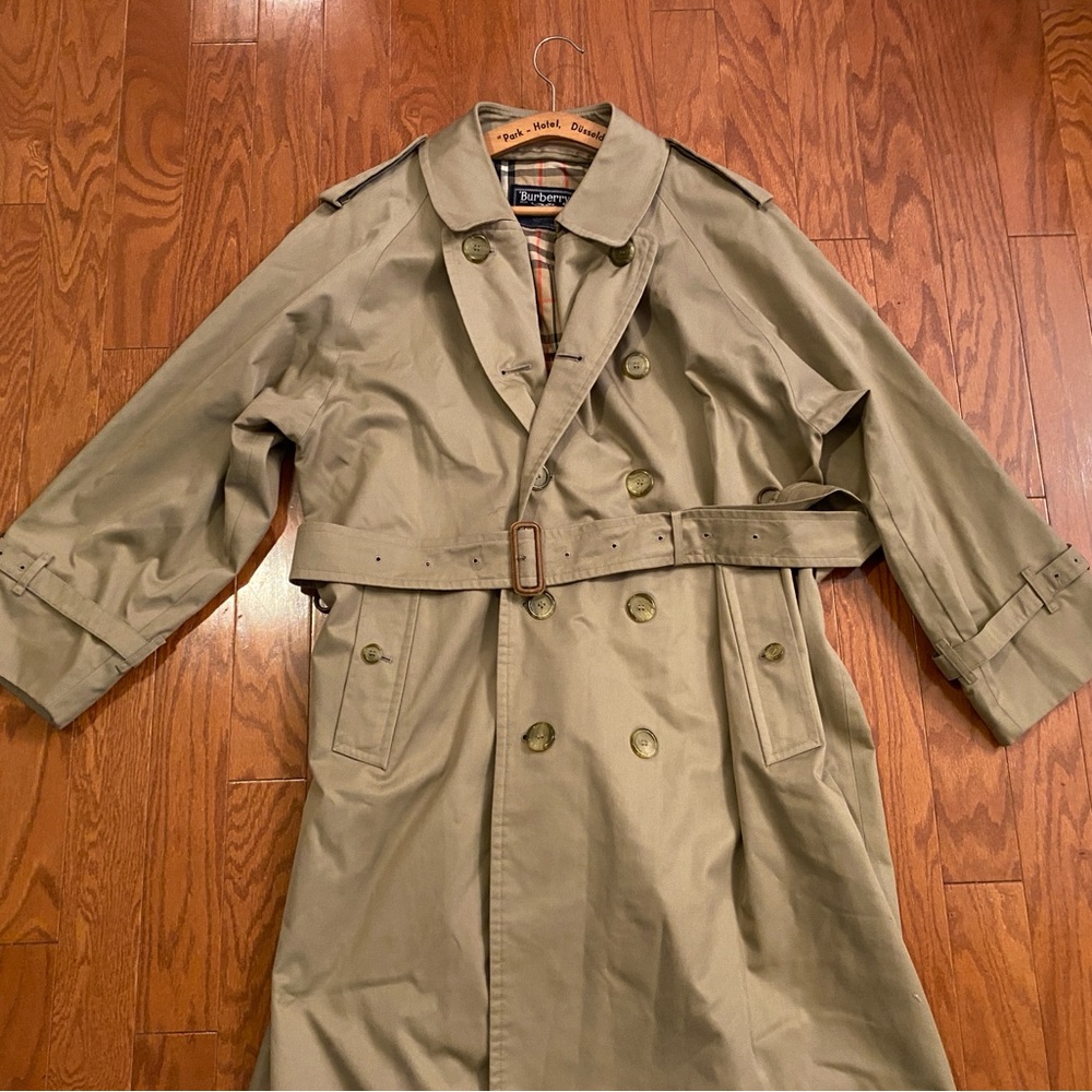 Burberry Men's Trench Coat - Khaki/Tan - Picture 2 of 16